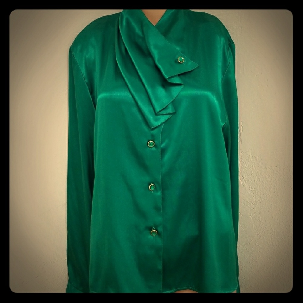 Vintage button down top NWOT